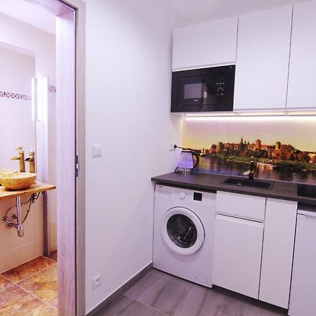 Cozy Studio On Wielopole Street. Краков Экстерьер фото