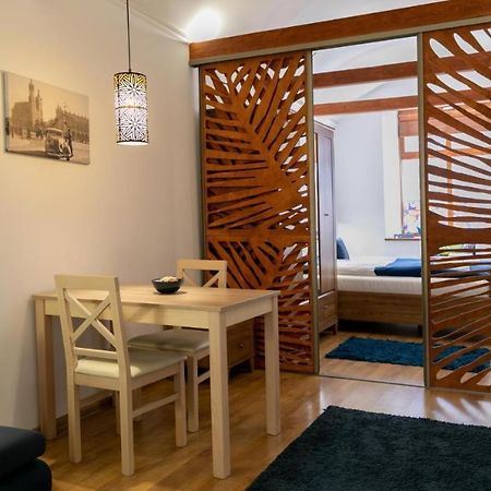 Cozy Studio On Wielopole Street. Краков Экстерьер фото